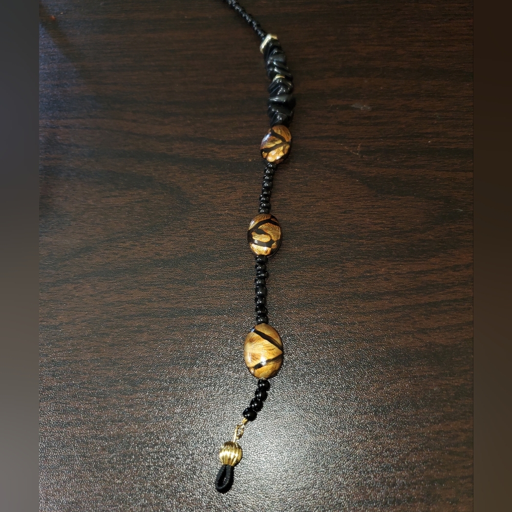 Handmade Eyeglass Necklace - Picture 2 of 2